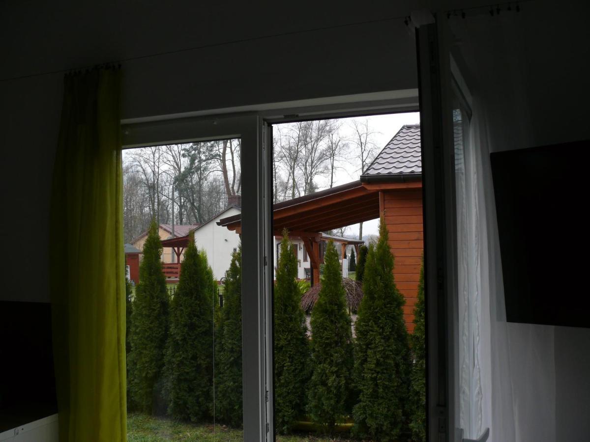 Domek Nad Jeziorem Osieczna ภายนอก รูปภาพ